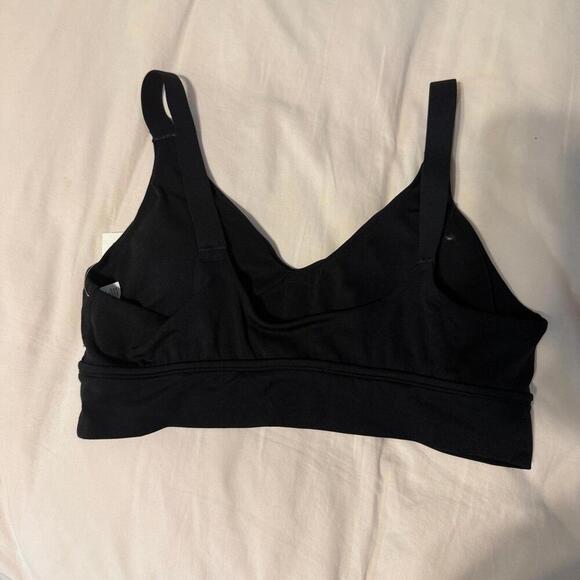 Aerie Balck Sports Bra - Picture 3 of 3